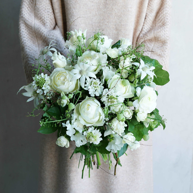 8,000円の花束のサイズ感は？